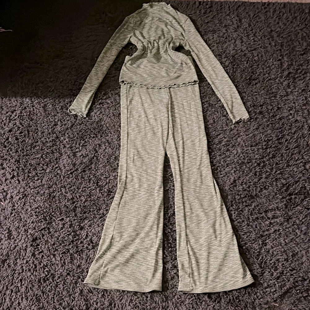 H&M Green 2 piece Set size 14